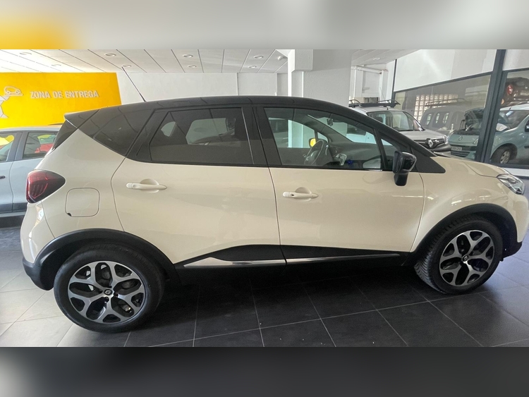 Renault Captur DYNAMIQUE 130 CV  foto 11